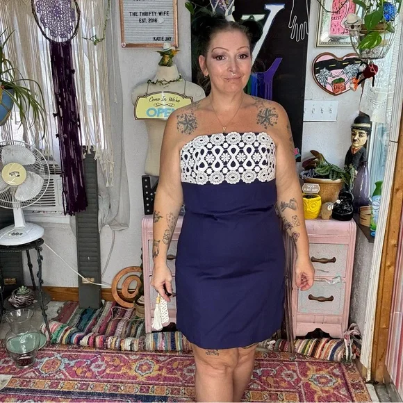 Lilly Pulitzer Bowen Navy Strapless Mini Dress with White Crochet Bust size 10 - Picture 5 of 15